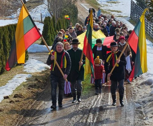 Messenger creation 8A2EC0E3-175C-4594-AD54-39167C96BF29